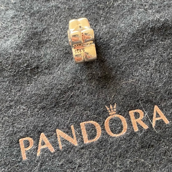 Pandora Gingerbread man Silver charm - Picture 3 of 3